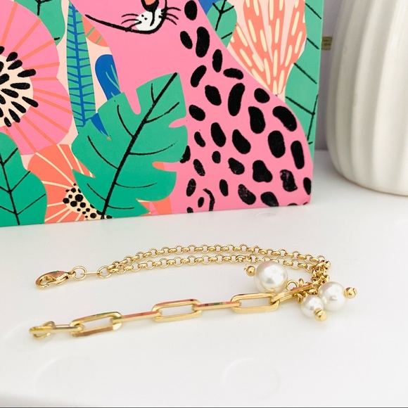 Paper Clip Link Bracelet - Picture 2 of 6